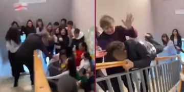 „მოსწავლეებმა დროშებით პერფორმანსი მოაწყვეს, კლასში დაბრუნებისას დამლაგებელმა მათ ხელი შეუშალა და მოსწავლეს ხელით შეეხო” – რა მოხდა ბათუმის მე-18 სკოლაში