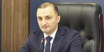 ჟურნალისტებზე და მოქალაქეებზე თავდამსხმელები არიან სახელმწიფოს მტრები – აჭარის უმაღლესი საბჭოს თავმჯდომარე