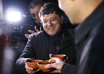 „მართლა გეგონათ, რომ ერისკაც ბიძინა ივანიშვილს დაამარცხებდით, სახელმწიფოს ჩამოშლიდით, სიმართლეს დაუპირისპირდებოდით“ – დიტო სამხარაძე