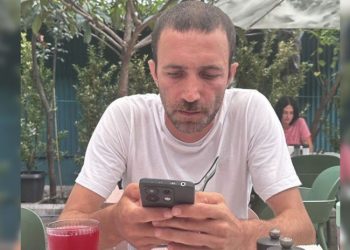 აქციიდან მიმავალი მოქალაქე დააკავეს