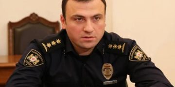 შსს-მ ჯგუფური ძალადობის ორგანიზებისა და ჯგუფურ ძალადობაში მონაწილეობის ფაქტებზე შვიდი პირი დააკავა, დაკავებულთა ჩხრეკის შედეგად ნივთმტკიცებად პიროტექნიკა და „მოლოტოვის კოქტეილები“ ამოიღეს – კუპატაძე