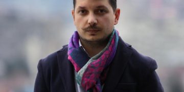 “გოგოს კრიმინალი პოლიციელები გაუსწორდნენ… სთხოვდნენ, ოქმში დაეწერა ვითომ არ იცოდა დაზიანებები ვისგან მიიღო” – ადვოკატი