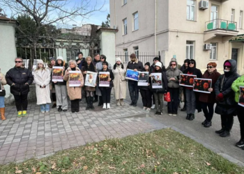 ქუთაისში ჟურნალისტებმა აქცია გამართეს