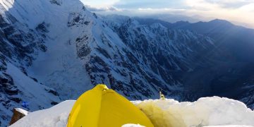 „მკაცრად ვგმობთ პრორუსული ხელისუფლების უკანონო ქმედებებს” – მთამსვლელთა საერთაშორისო ასოციაცია