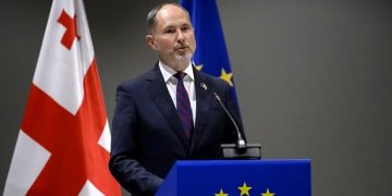 ყველაფერი განიხილება, მათ შორის, უვიზო რეჟიმის შეჩერება; ასევე არის ოფცია გარკვეული კატეგორიის პასპორტებისთვის – ჰერჩინსკი