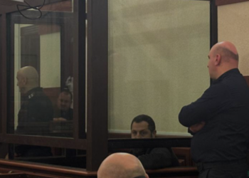 საია – გიორგი ოკმელაშვილის საქმის განხილვა ხელოვნურად ჭიანურდება