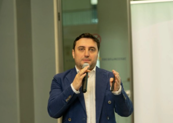 საპენსიო სააგენტოს მთავარმა საინვესტიციო ოფიცერმა თანამდებობა დატოვა