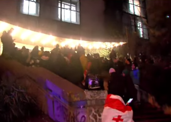 მსახიობები საზმაუსთან – ისინი საეთერო დროის დათმობას ითხოვენ