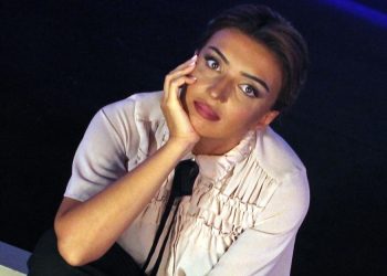 „გავაპროტესტეთ და გვირტყამენ და თურმე ხელი არ უნდა შეუბრუნო!!! შევუბრუნო კი არა ყელს გამოვჭამ!“ –  თეონა ცხომელიძე