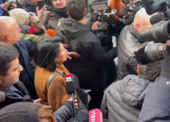 საქართველოს პრეზიდენტი რუსთაველის გამზირზე მივიდა