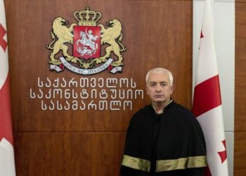 “ეს გზა ღვთისმშობლის ტაძართან მიმიყვანს?” – ვინ არის საკონსტიტუციოს მოსამართლე რომელმაც განსხვავებული აზრი დაწერა