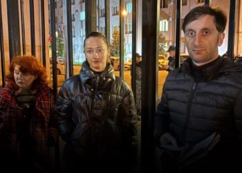 ბათუმში, დაკავებულებთან პოლიცია ადვოკატებს არ უშვებს