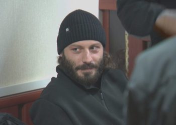 ,, ბატონო პროკურორო, თქვენ როგორ მოიქცეოდით, თავს რომ დაგსხმოდნენ, თქვენთან მყოფ ქალისთვის სახეში რომ დაერტყათ” – საბა სხვიტარიძე