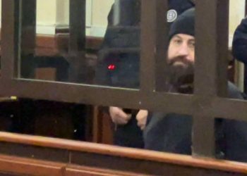 ,, თუ იმ ვიდეოებს ნახავთ, დაინახავთ, რომ მთელი დღის განმავლობაში ხაზს არღვევდნენ შავებში ჩაცმული ნიღბიანი ადამიანები” – ოკმელაშვილი