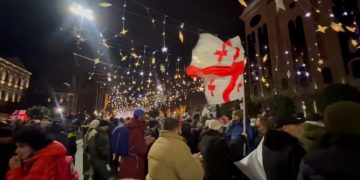 რუსთაველის გამზირი პროტესტის 51-ე დღესაც გადაიკეტა