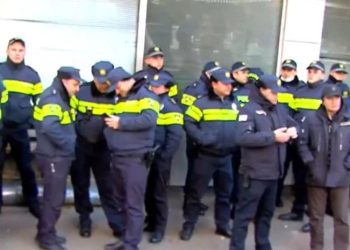 ვინ არიან თემქაზე, ნიღბის ტარების გამო, დაკავებული აქტივისტები?