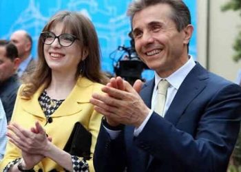 ქართველმა ხალხმა კიდევ ერთხელ დაამტკიცა, რომ ბრძენი და შეუპოვარია – ივანიშვილისა და ხვედელიძის საახალწლო მილოცვა