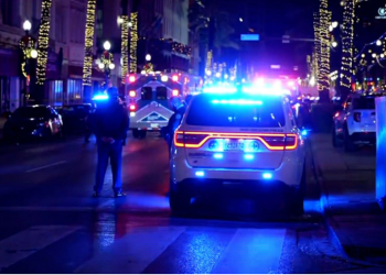 აშშ-ში ავტომობილი ხალხში შევარდა- დაღუპულია 10, ხოლო დაშავებული 30 ადამიანი