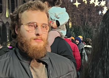 “წაიღეს 2 შარვალი… მთავარია ფეიერვერკი არ ისროლოო” – რას ჰყვება დავით ფუთურიძე