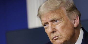 ტრამპმა დაბადებისთანავე მოქალაქეობის მინიჭების პრინციპის გაუქმებას ხელი მოაწერა