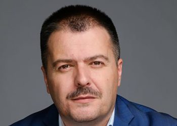 “გათავისუფლებულ და გათავისუფლების საფრთხის წინაშე მდგომ საჯარო მოხელეებს!” – გიორგი შაიშმელაშვილის მიმართვა