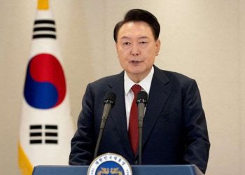 სამხრეთ კორეის იმპიჩმენტგამოცხადებული პრეზიდენტი 20 დღით პატიმრობაში დატოვეს