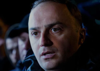 შურისძიება და სისასტიკე – რატომ დააკავეს რეალურად ბექა პაპაშვილი და რაში სდებს ის ბრალს მემანიშვილს?