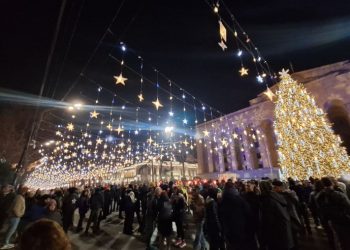 პროტესტის 43-ე დღე – რუსთაველის გამზირი გადაიკეტა