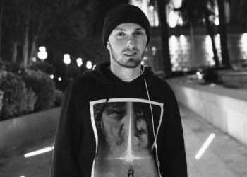 ისაკო დევიძის სახლიდან ივანიშვილის პოლიციამ დედის ოპერაციისთვის, სესხად გამოტანილი ფული წაიღო