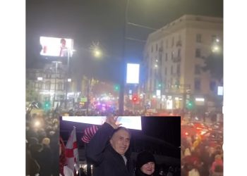 ,,ქოცებო, პაატა ბურჭულაძე დააჯარიმეთ ოპერის წინ სიმღერით გზის გადაკეტვისთვის” – ლაშა ბერულავა