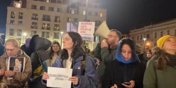 კანცელარიასთან ჟურნალისტების საპროტესტო აქციაა