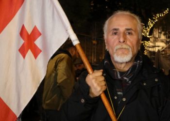 ადვოკატის ინფორმაციით, თემურ ქათამაძეს მუდმივი მონიტორინგისთვის კლინიკაში დარჩენაზე უარი უთხრეს