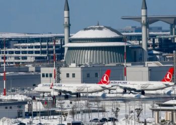 უამინდობის გამო, სტამბოლის აეროპორტში რამდენიმე რეისი გაუქმდა