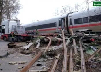 გერმანიაში, სარკინიგზო ავარიას მსხვერპლი მოჰყვა