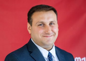 “ჩემი მშობლების სახლში მივიდა პოლიცია… ასაკოვან ადამიანებს მოუწყვეს ტერორი” – ლაშა ფარულავა