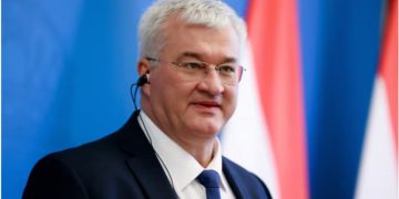 “ვერავინ აიძულებს უკრაინას დანებებას” – უკრაინის საგარეო საქმეთა მინისტრი