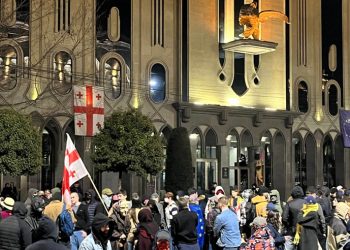 პროტესტის 107-ე დღე – რუსთაველის გამზირი გადაიკეტა