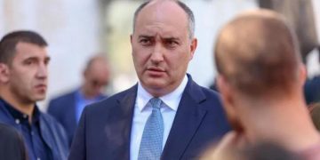 “ბიზნესებში ჩავერთე, აღარ განმიხილავს ახალ მინისტრთან” – ბურჭულაძე NATO-ში ელჩობაზე