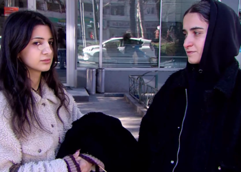 ,, ერთი ხელი მომკიდა და მეორე ხელით 4-5-ჯერ, არ ვიცი რამდენჯერ ჩამარტყა ცხვირში” – “კრაბ კოფის” ერთ-ერთი დამფუძნებელი