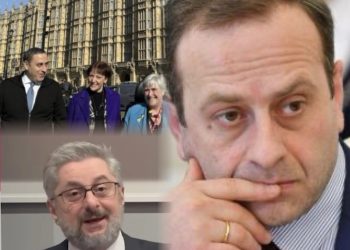 ,, ქართველი “ოპოზიციონერები” ეგრევე გაქანდნენ ლონდონში მათი დამფინანსებლების გადასარჩენად; ჩხარტიშვილის, გილაურის, ფხაკაძის სასანქციო სიიდან ამოსაღებად” – გიორგი გუგავა