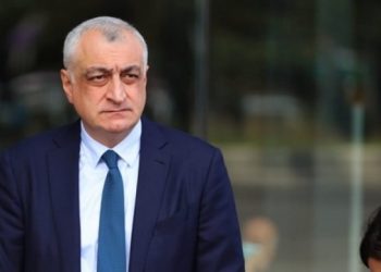 ,, მოვითხოვ დაკავებულების დაუყოვნებლივ გათავისუფლებას და აქვე გაფრთხილებთ” – მამუკა ხაზარაძე