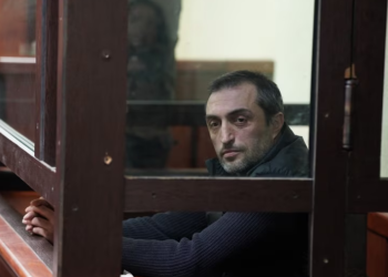 მოსამართლე ჯინჯოლიამ ექიმი გიორგი ახობაძე პატიმრობაში დატოვა