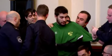 საინტერესოა, მოასწარით თუ არა ანწუხელიძის მკვლელისთვის ბოდიშის მოხდა, როგორც ამას თქვენი ბელადი გავალებდათ – რეზო კიკნაძე მოსამართლეს