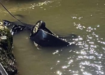 მანქანა ხიდიდან გადავარდა – არიან დაღუპულები