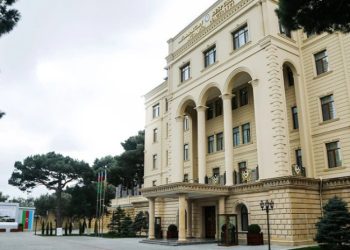 აზერბაიჯანი სომხეთს ცეცხლის გახსნაში ადანაშაულებს