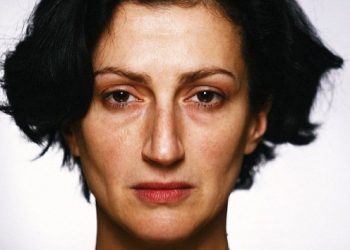 “ჩვენს შვილებს დახურულ სივრცეში წამლავდნენ! გოგოები ღიად ტიროდნენ, ბიჭები კი სახეს მალავდნენ” – ნატა მურვანიძე