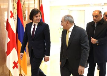 საქართველო-სომხეთის მატჩზე დასასწრებად თბილისში ნიკოლ ფაშინიანი ჩამოვიდა