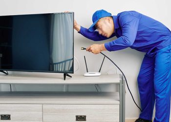 შეკეთება თუ ახალი? – რა შემთხვევაში უნდა დაემშვიდობო ტელევიზორს და როდის უნდა გამოიძახო ხელოსანი?