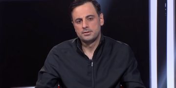 „ვინ ხართ? სად გაიზარდეთ? ასე რამ დაგაბრმავათ“ – რას აქვეყნებს ზურა ხაჩიძე