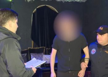 თბილისში, ერთ-ერთი ბარის მფლობელმა პერსონალთან ერთად ფულის გამოძალვის თაღლითური სქემა შეიმუშავა – დააკავეს 6 პირი